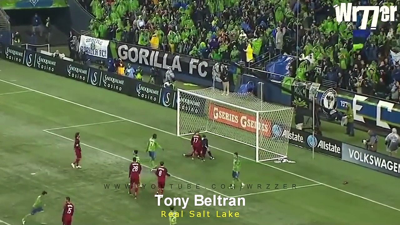 Top 10 Heroic Defensive Saves