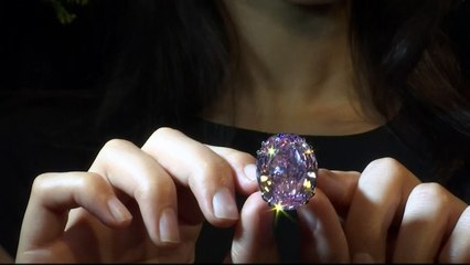 59-carat pink diamond displayed in London