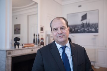 L'Edito de Jean-Christophe Cambadélis #30 - Benoit Hamon incarne l'espoir d'un pays sur la voie du succès tout en réglant les problèmes criants des Français.