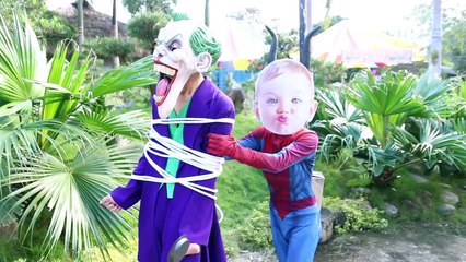 Детка ребенок Женщина-кошка плач Полиция Рапунцель снег человек-паук