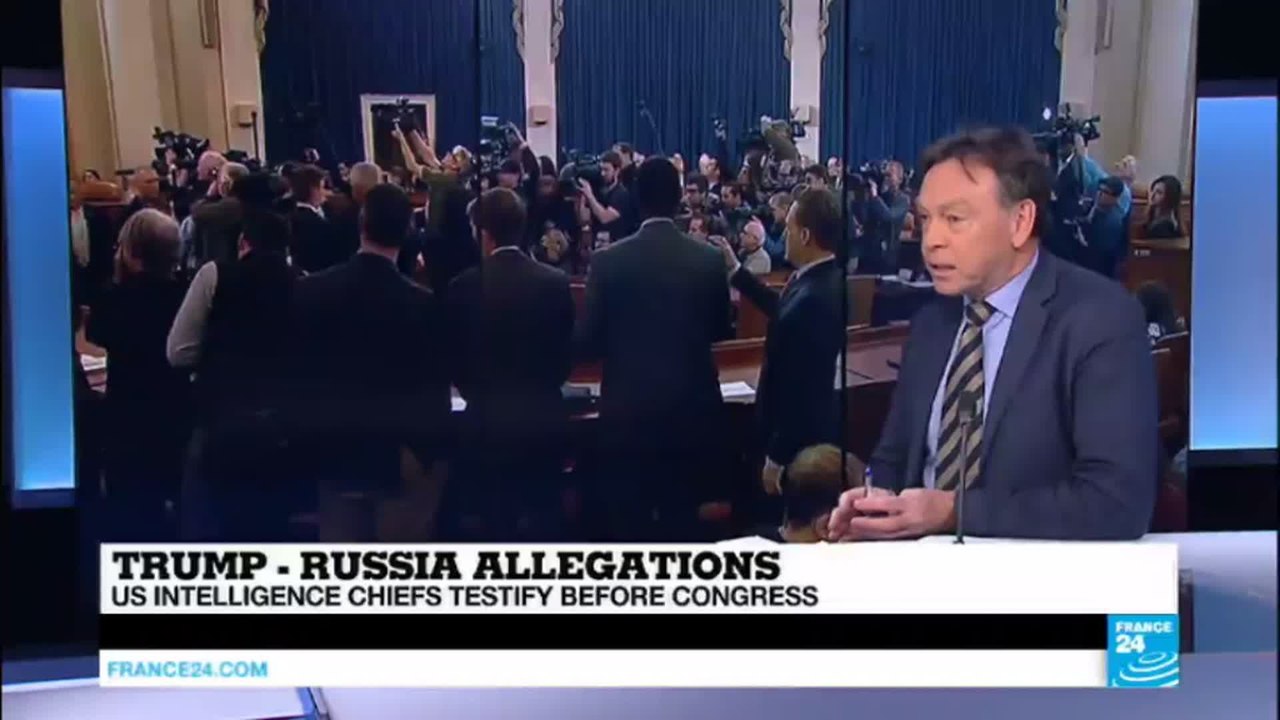 US Intelligence chiefs testify on Russia hacking allegations: "a very tricky position for James Comey"