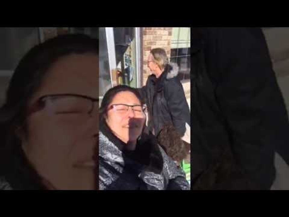 Woman Uses Facebook to Get a Ride Home