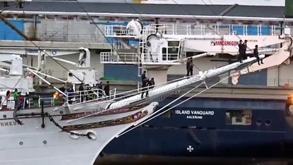 Sailing ship returning to Norway after 3 months at sea