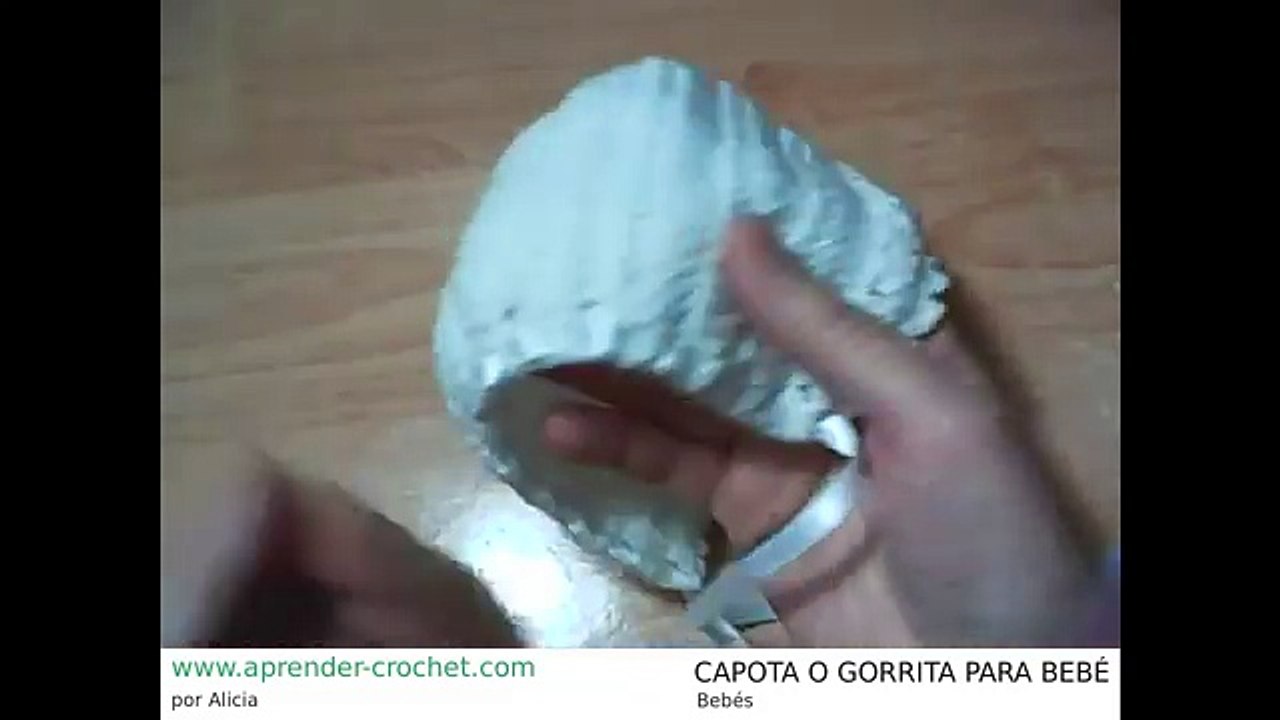 Gorrita para bebé Como hacer una gorrita con capota en crochet o ganchillo