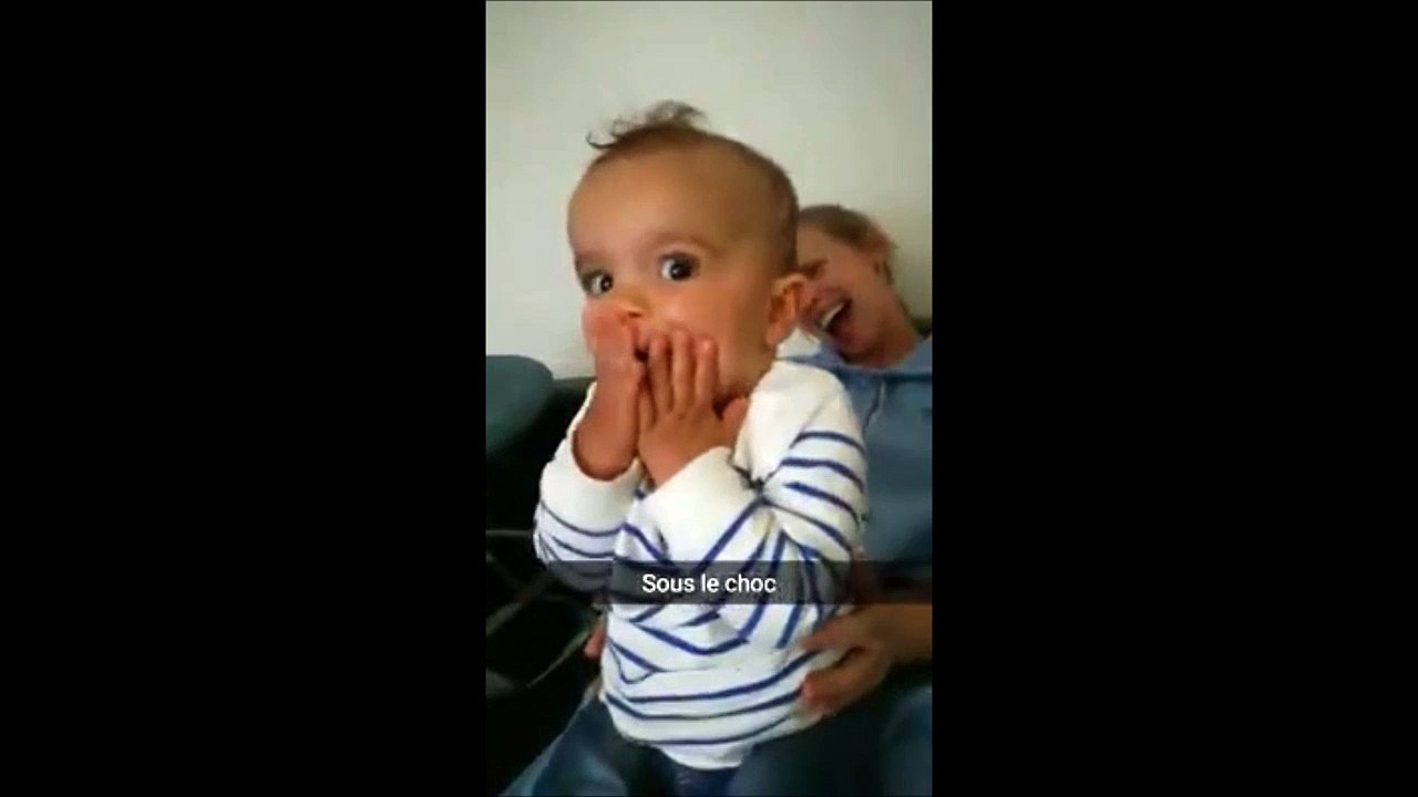 Regardez la tête de ce bébé au moment du résultats des élections présidentielles