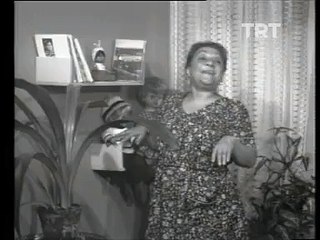 Adile Naşit - Uçurtma Masalı (TRT Arşivi)