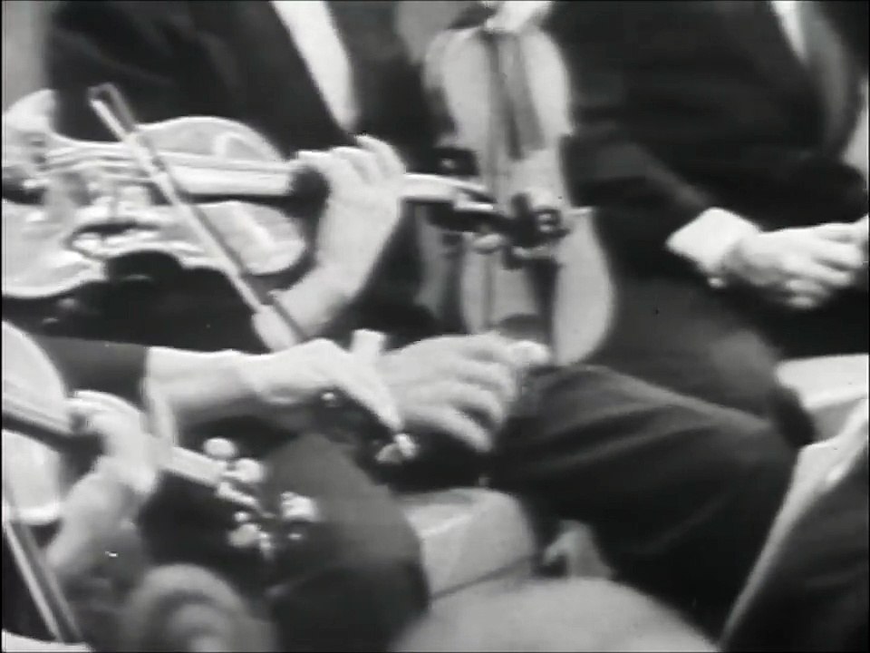 Beethoven: Symphony No.7 / Reiner Chicago Symphony Orchestra (1954 Movie Live)