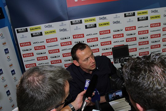 BFM TV Sport - Montpellier défie Veszprem en quart de finale de Ligue des Champions