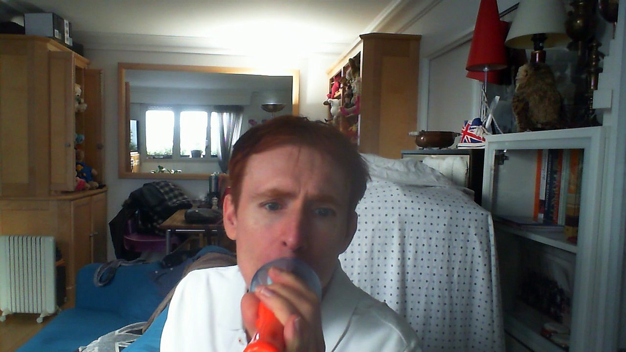 Wiwi égratigne "laisse toi pas détruire" de Jonathan Painchaud