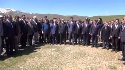 Muş'ta 15 Temmuz Şehitleri Anısına Fidan Dikildi