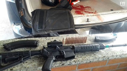 Federal Agents Stop A Robbery