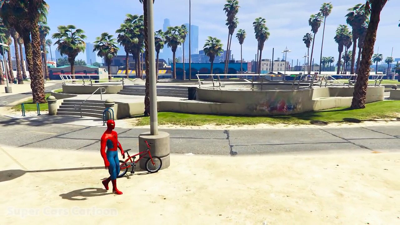 Spiderman NAKED! LOST Costume Hulk prank, Superheroes funny cartoon for kids and children.