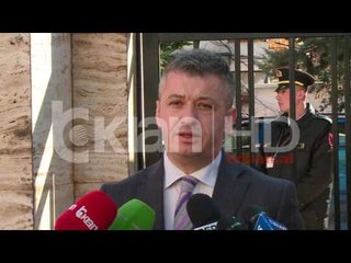 Deputeti Alfred Peza dy orë në prokurori