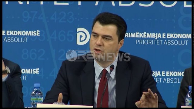 Ora News – Basha: Ndërtojmë portin më të madh në Ballkan, rritje të rrogës minimale