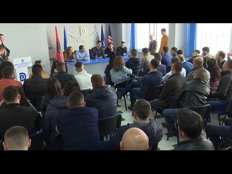 Report TV - 18 shkurti, Basha në Durrës: Nis ndryshimi, vendosin qytetarët