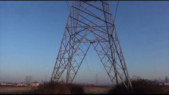 DEMTOHET SHTYLLA E TENSIONIT TE LARTE NE KRUJE, SHKAK ESHTE BERE NJE QARK I SHKURTER ELEKTRIK LAJM