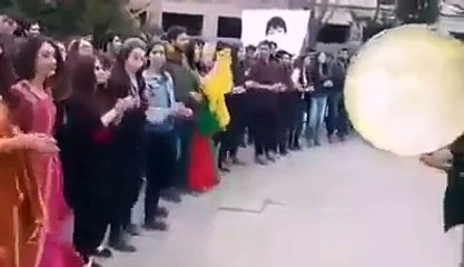 Halay Çeken Pkk'lılara Ülkücülerden Dayak!