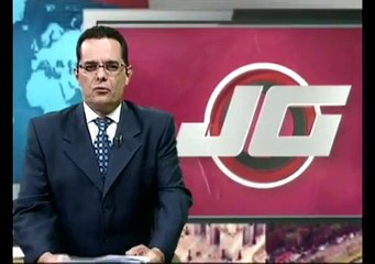 Viva para contarlo luego de recibir varios machetazos