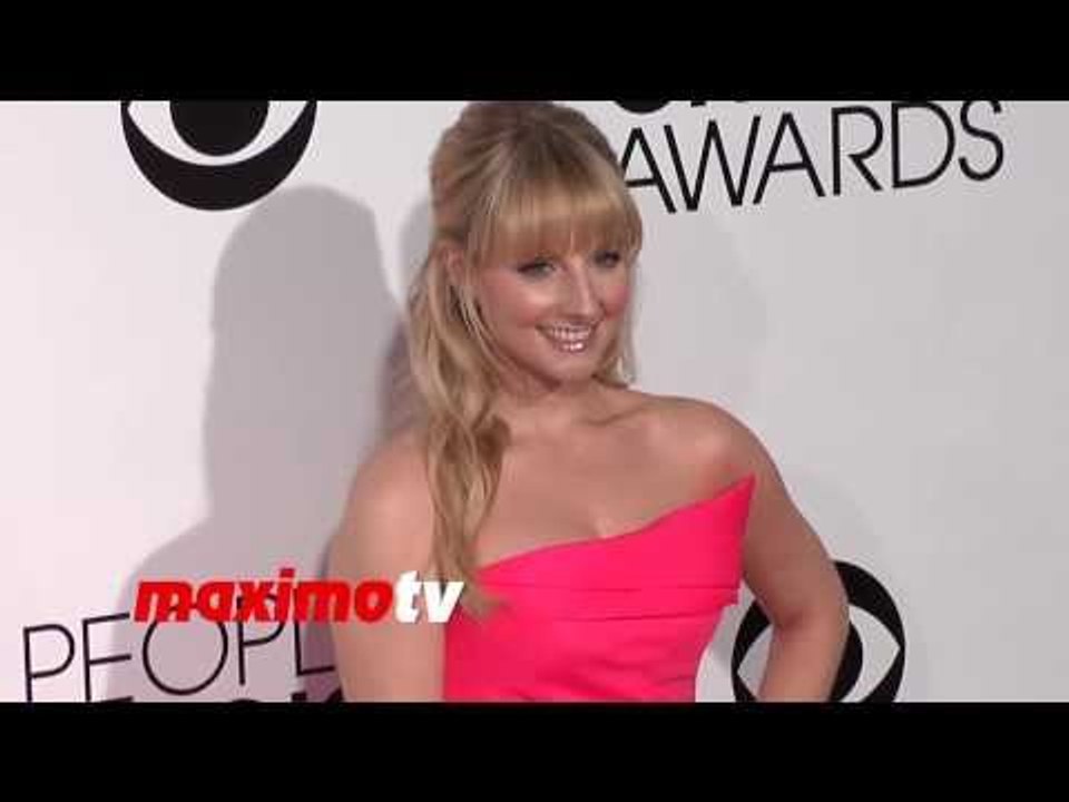 Melissa Rauch People's Choice Awards 2014 - Red Carpet Arrivals