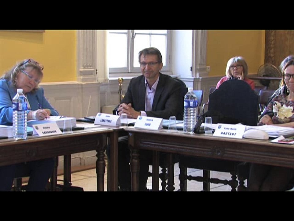 Conseil municipal du vendredi 14 avril 2017 partie B
