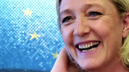 Macron et Le Pen: deux programmes, deux visions de la France