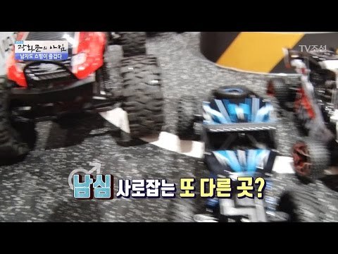 남자들의 발을 멈추게 하는 쇼핑몰 [광화문의 아침] 471회 20170426