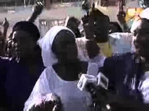 Les Partisans de Me Ousmane Ngom protestent contre son interpellation