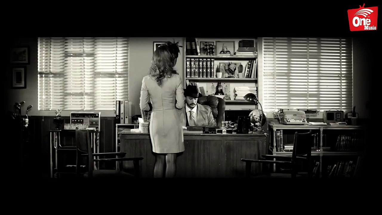 نانسي عجرم - حاسة بيك - فيديو كليب - Nancy Ajram - Hassa Beek - Official Music Video