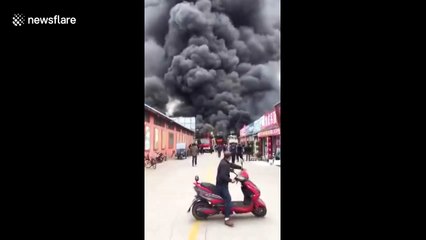 Major fire in Chinese construction market