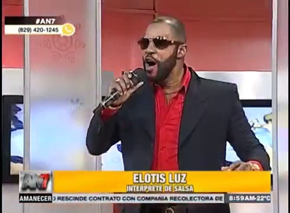 Elotis Luz en AN7 cantando Vine Encendio