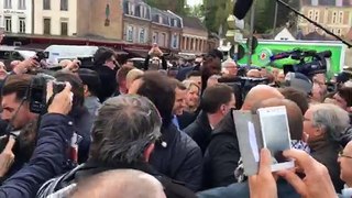 Macron quai Bélu à Amiens avant sa visite chez Whirlpool