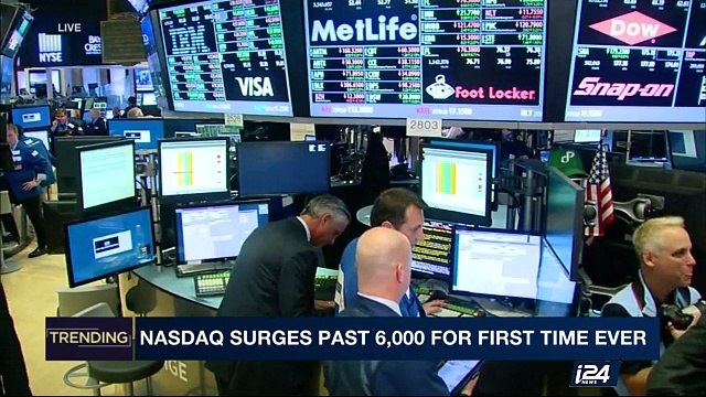 TRENDING | Turbulent month for United Airlines | Wednesday, April 26th 2017