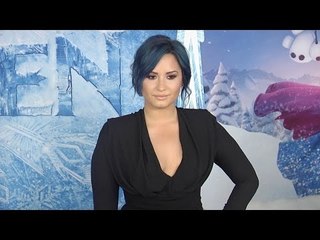 Demi Lovato FROZEN World Premiere White Carpet Arrivals - Hot and Curvy!
