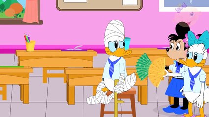 Mickey Mouse Pretending to be a Friends Broken Arm Care! Minnie Mouse Bowtique ⒻⓊⓁⓁ Episod