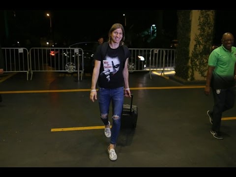 Eliminatórias: Filipe Luís desembarca em São Paulo