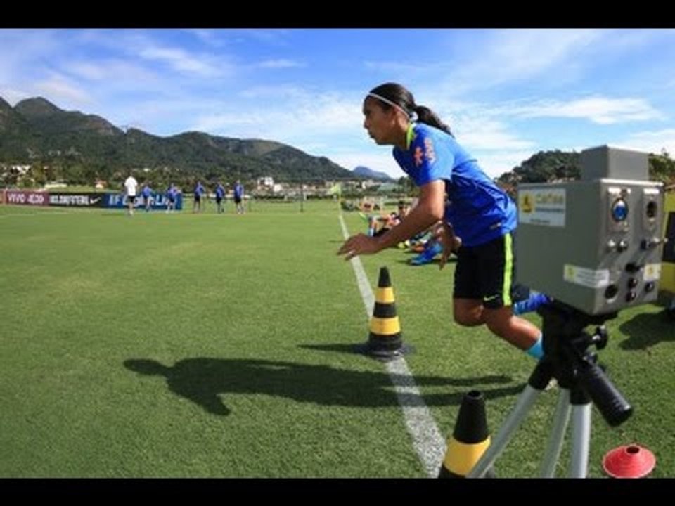 Seleções Femininas treinam na Granja Comary