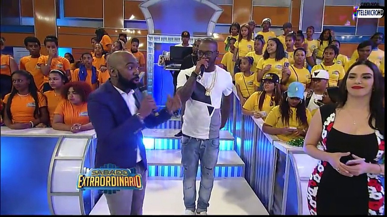 Entrevista a Ceky Viciny Habla Del Tema KLOK con KLOK en Sábado Extraordinario