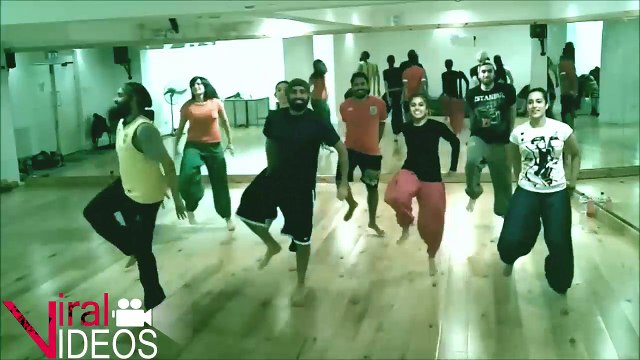 NRI Bhangra Empire Best Punjabi Bhangra - Viral Videos