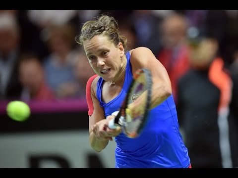 Highlights: Timea Bacsinszky (SUI) v Barbora Strycova (CZE)