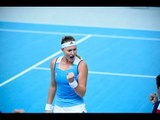 Highlights: Kristina Mladenovic (FRA) v Sara Errani (ITA)