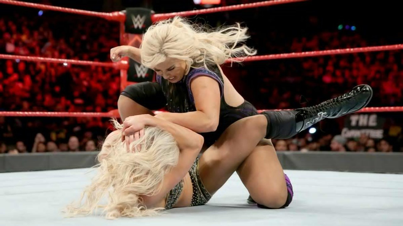 Charlotte Vs Dana Brooke Full Match | WWE Raw 20 March 2017