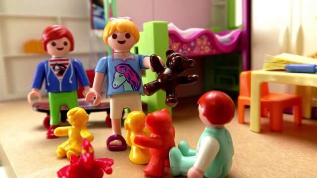 Famille Brie | Playmobil Videos français | Playmobil film français | playmobil histoire de
