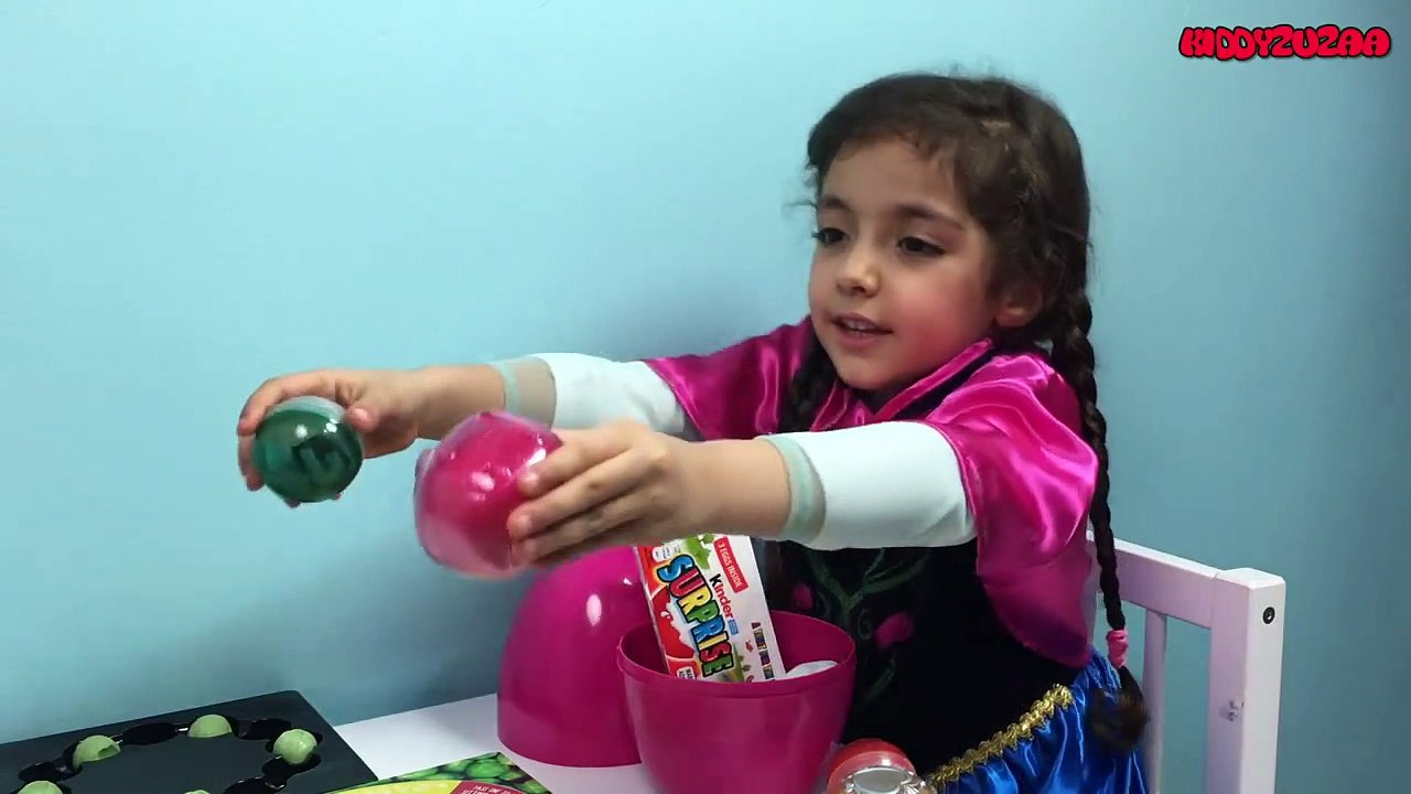 Elsa Vs Anna SPROUT ROULETTE CHALLENGE! Di