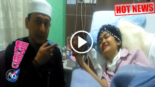 Hot News! Menakjubkan Jupe Dapat Perhatian dari Imam Besar Masjidil Haram - Cumicam 21 Maret 2017