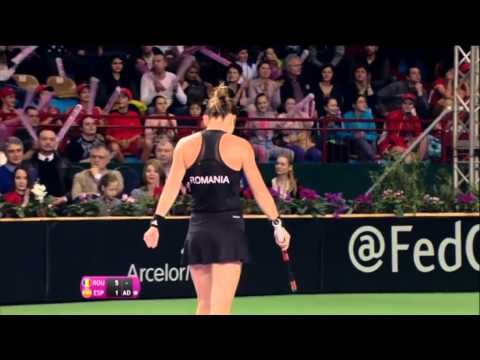 Highlights: Simona Halep (ROU) v Silvia Soler-Espinosa (ESP)