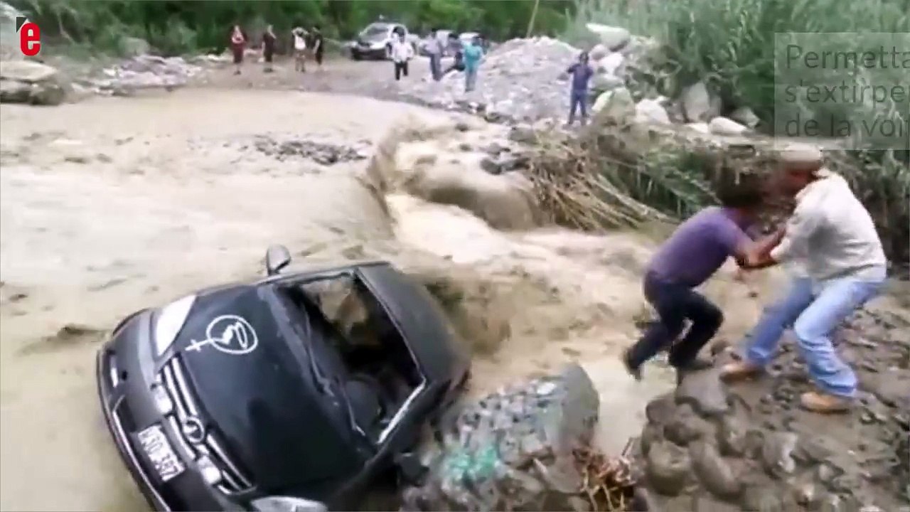 Au Pérou, un homme survit miraculeusement aux inondations