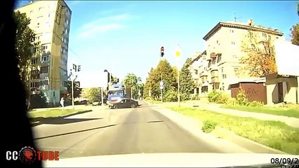 ROAD RAGE & CAR CRASH COMPILATION #462 (September 2016)