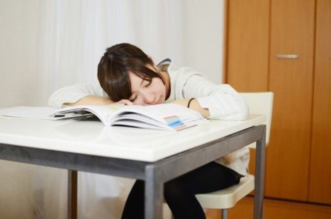 【貧乏脱出】お金持ちが教える貧乏になる人の習慣ランキングTOP１０「中級編動画No.5」