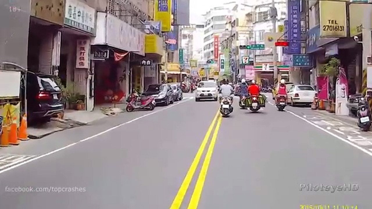 Car Crash Compilation, Car Crashes and accidents Compilation September 2015 Part 106