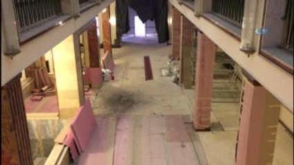 Tatile Giren TBMM Yenileniyor